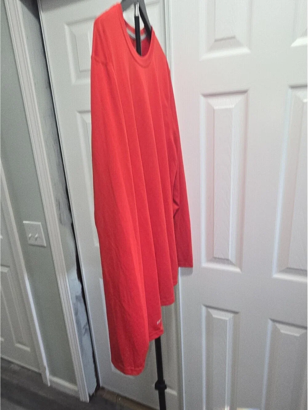 Nike Dri Fit XL Men's Long Sleeve T-shirt Red
